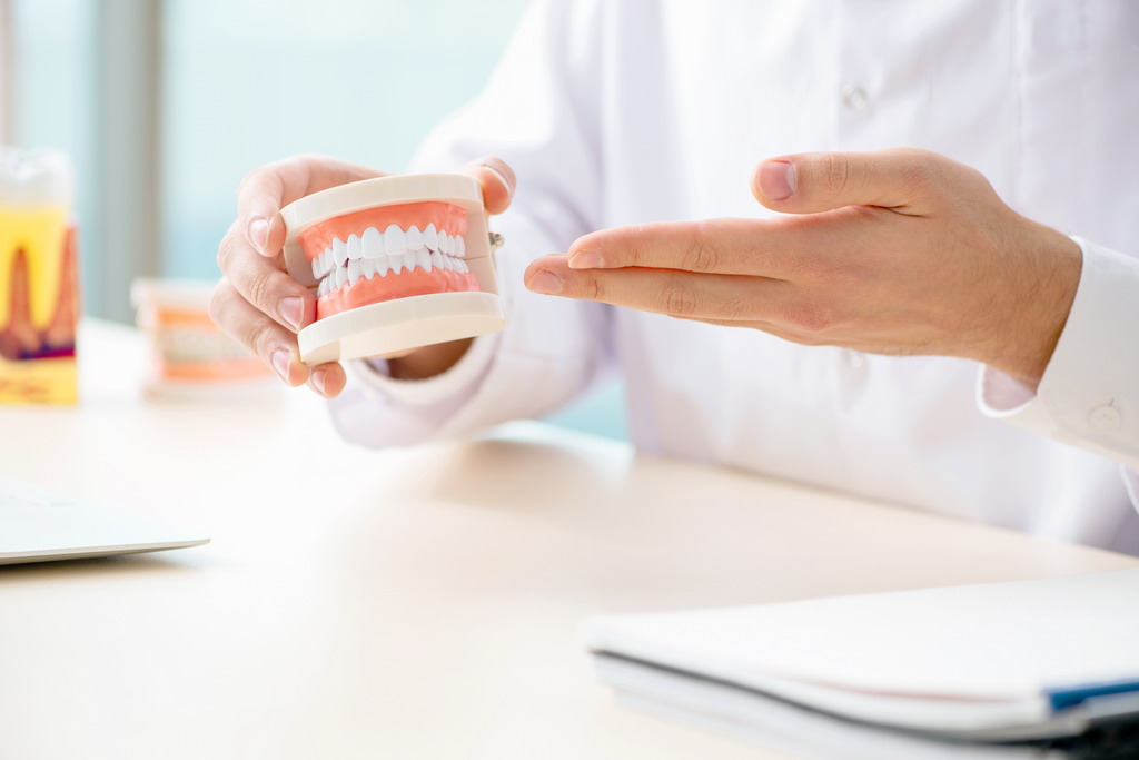 大森・れいな歯科